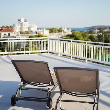 360 Relax By Blupine Apartment Athena Bagian luar foto